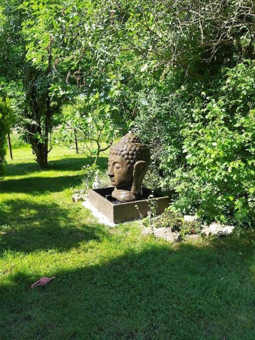 Un Petit Coin De Paradis Clairfontaine Exterior foto